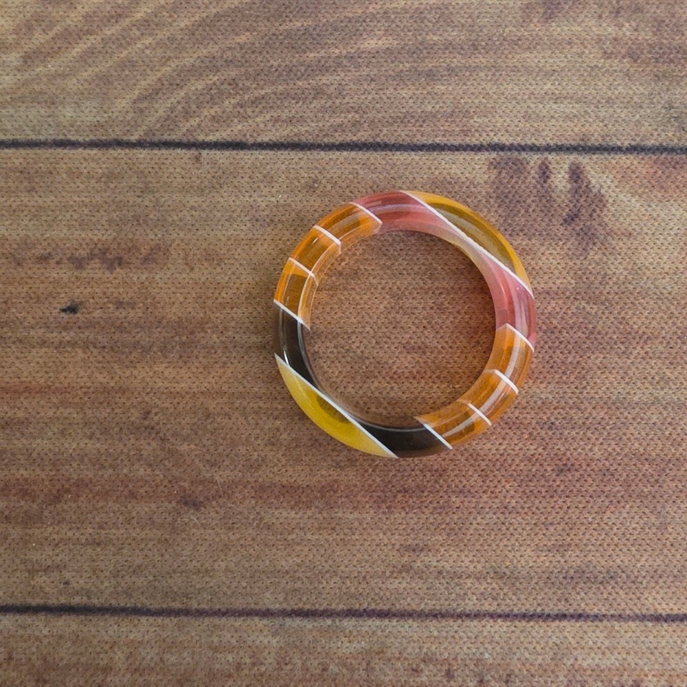 Multi Color Striped Resin Chunky Statement Band Ring Size 6.5 Amber Yellow Brown - Picture 7 of 7